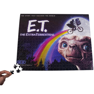 Fizz Creations E.T. Double Sided Puzzle in a tin lifestyle